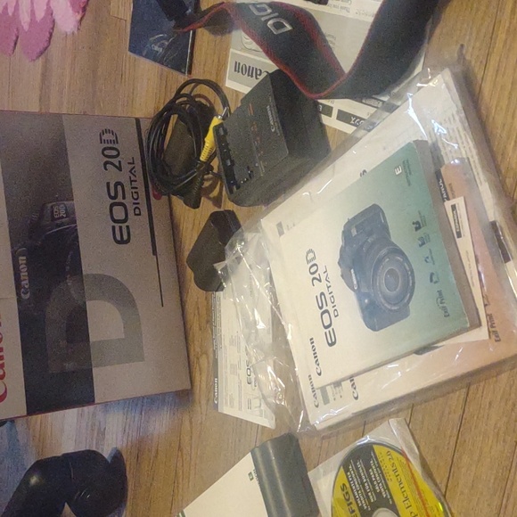 Canon EOS 20D digital camera full set - Picture 5 of 6